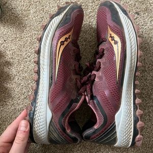 Saucony Hiking shoes
